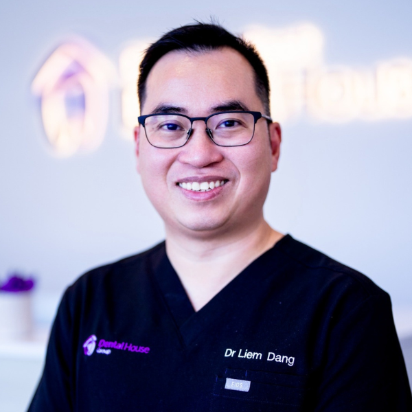Dr Liem Dang In Greenvale Dental House