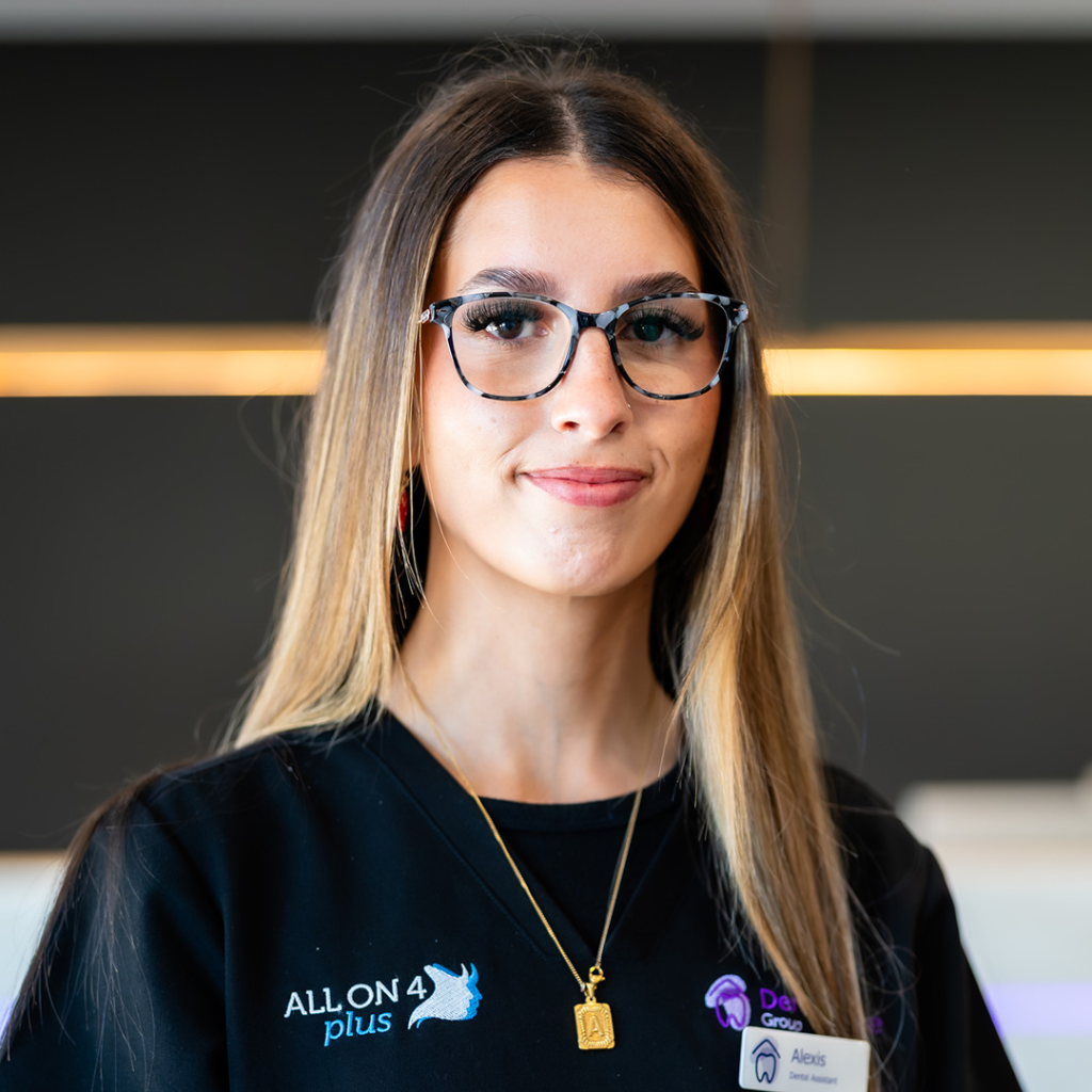 Lexi, Dental Assistant